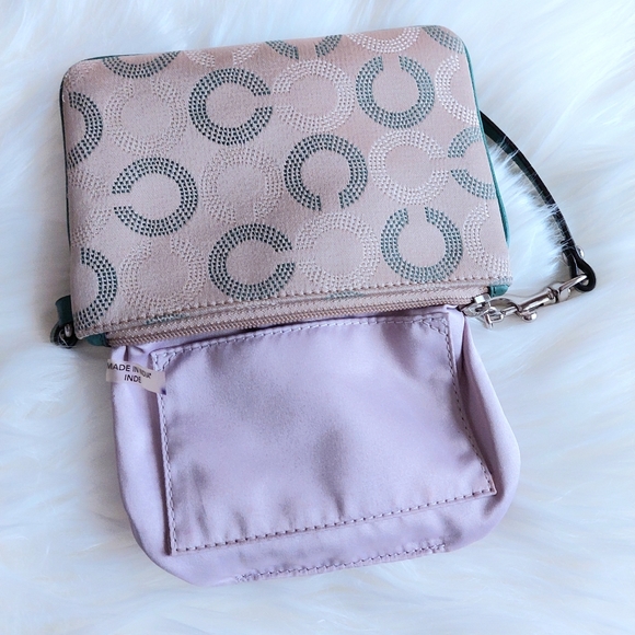 Coach Signature Wristlet in Green/Taupe/Cream - Picture 5 of 6